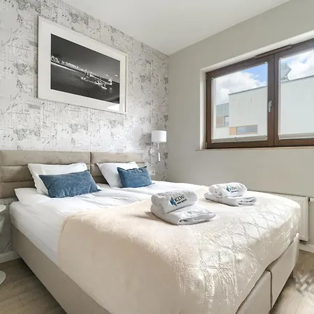 Klw Platan 10 - Free Parking シフィノウイシチェ