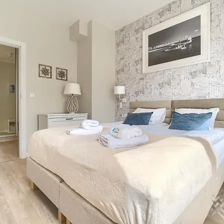 Klw Platan 10 - Free Parking アパート *